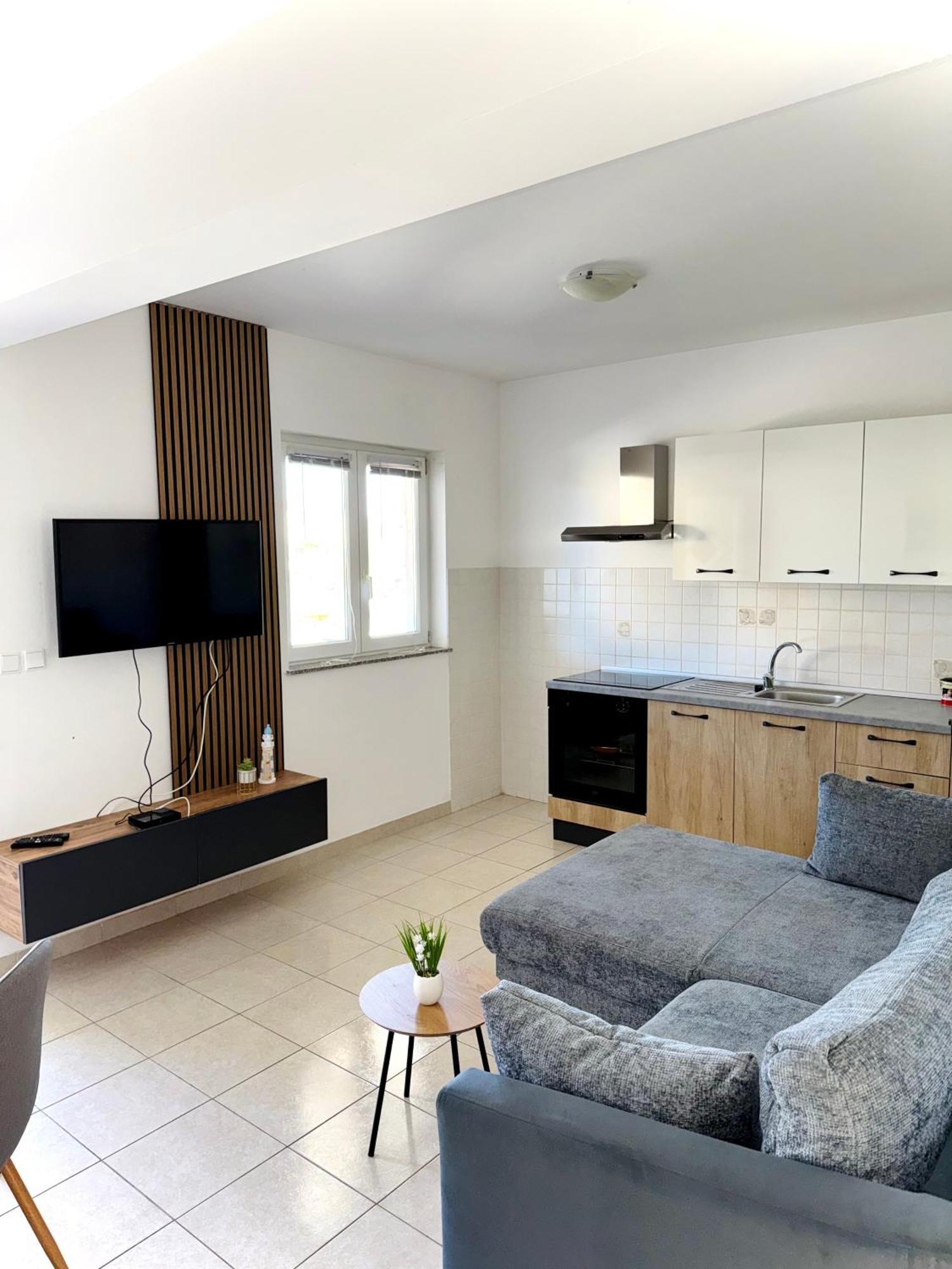 Apartments Elvira Драге Экстерьер фото